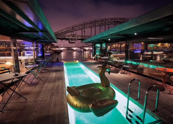 Off SeineHotel Parigi